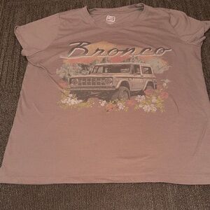 Maurice’s Bronco Graphic Tee in Gray